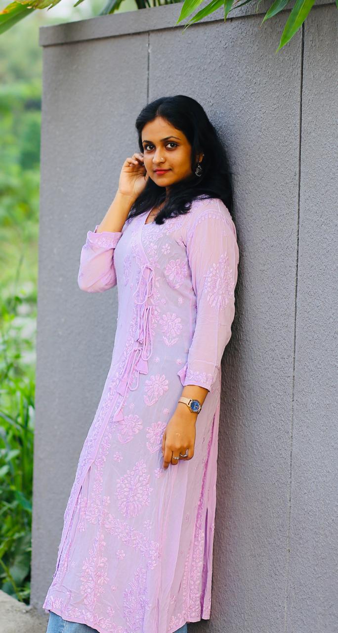 VISCOSE CHIKANKARI ANGRAGHA KURTA