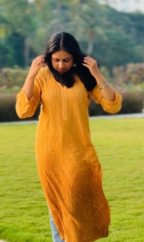 MUSLIN CHIKANKARI KURTA